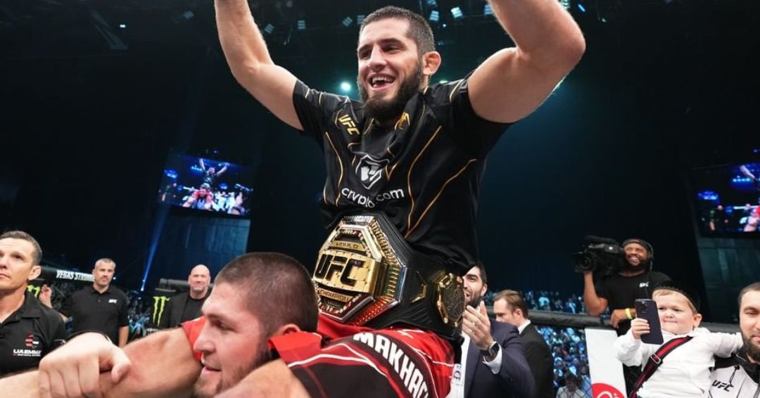 UFC 280: Makhachev finaliza Do Bronx e é campeão peso-leve