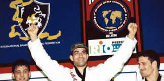Zé Mário Sperry recebe faixa coral e celebra legado que ajudou a moldar o jiu-jítsu e o MMA brasileiro