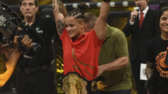 sabrina de souza campea shooto