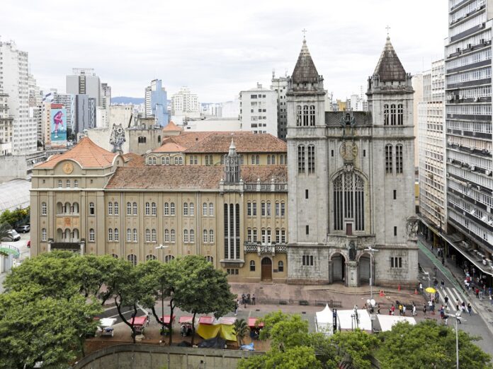 Mosteiro de São Bento – São Paulo (SP) – 11.03.2022 – Vista do Mosteiro de São Bento e Basílica Nossa Senhora da Assunção. Local: Largo São Bento, s/nº , Centro Histórico. Foto: Jose Cordeiro/SPTuris