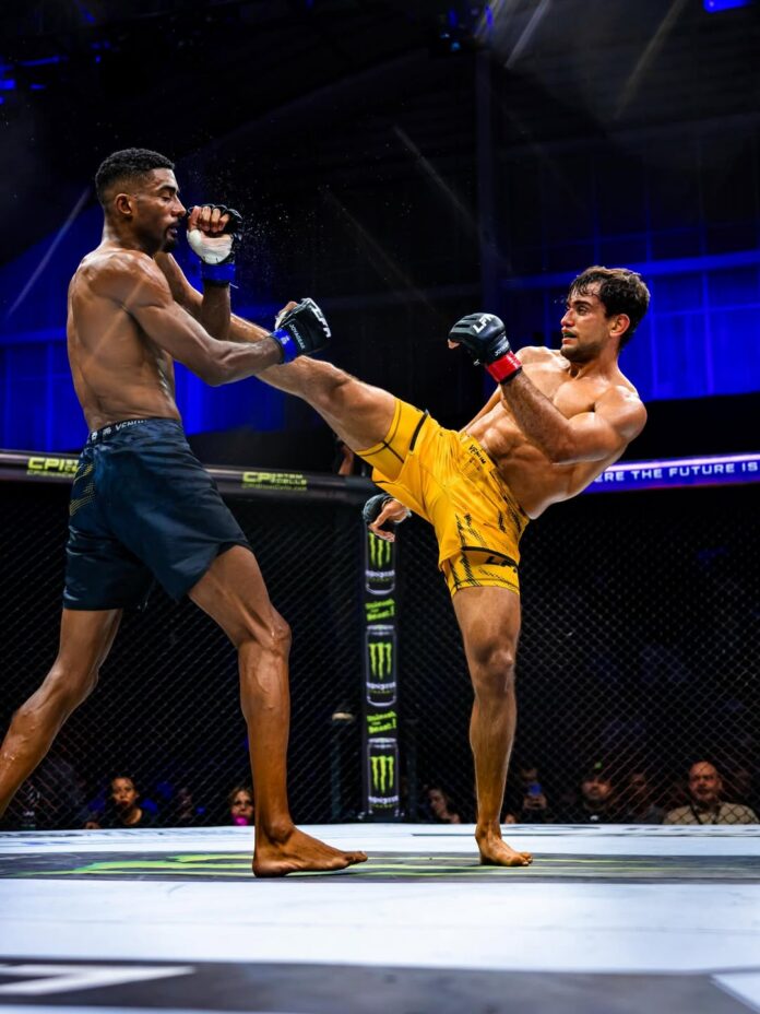 Martins Wins! Richard Martins def. Vanderlei Gonçalves via KO in Round 3 at 4-04🇧🇷#LFASãoPaulo