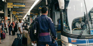 Connect Heroes destaca atletas que cruzaram o Brasil de ônibus rumo à elite do jiu-jitsu