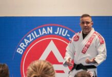 Brasileiro desafia modelo tradicional e vira referência no ensino do jiu-jítsu